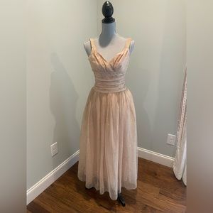 Jessica McClintock - Gold formal gown - Size 3/4